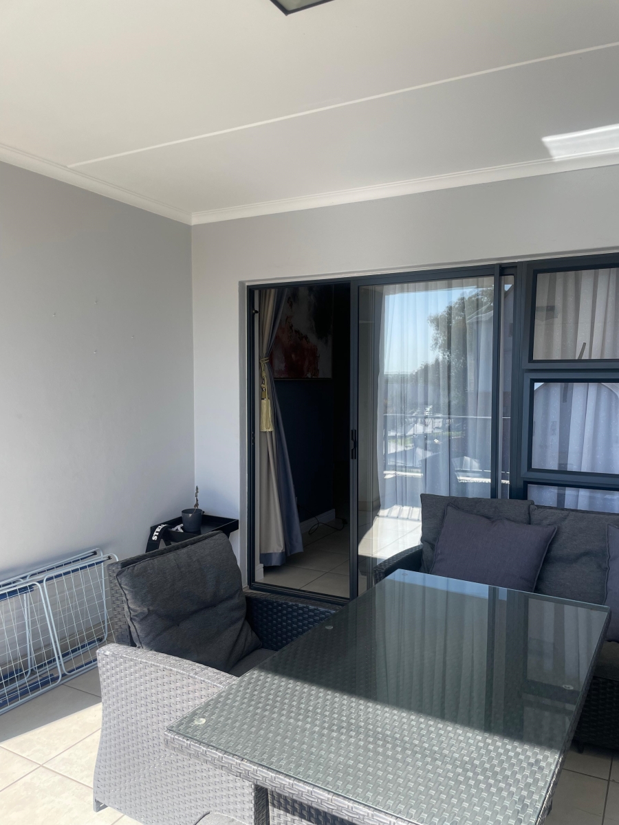 To Let 2 Bedroom Property for Rent in Linbro Park Gauteng