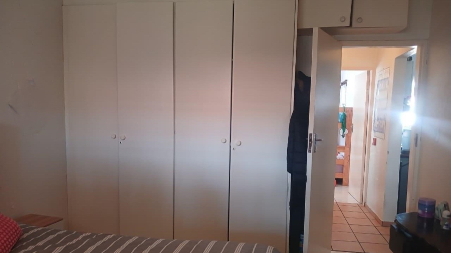 2 Bedroom Property for Sale in Glenvista Gauteng