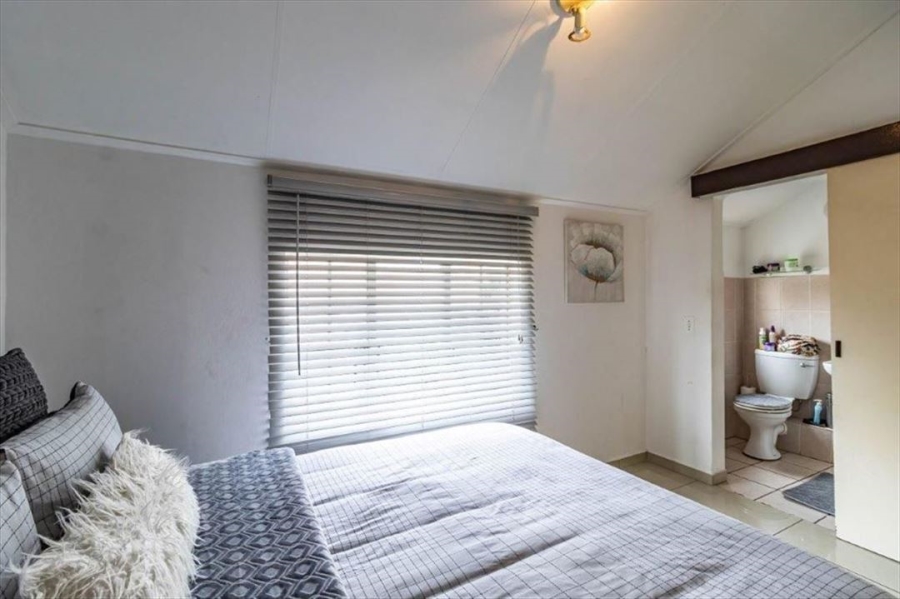 3 Bedroom Property for Sale in Terenure Gauteng