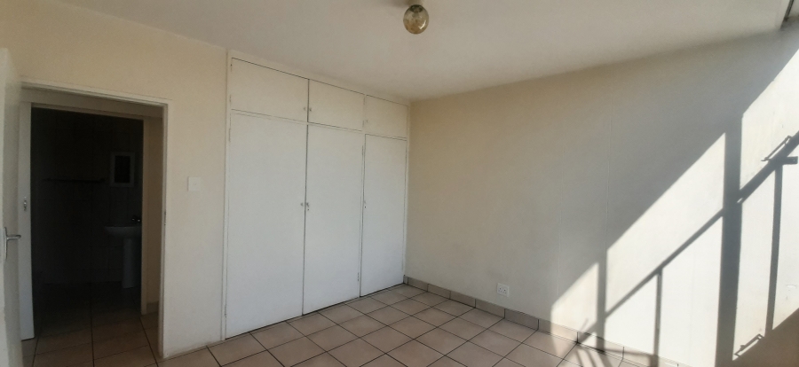 1 Bedroom Property for Sale in Kempton Park Ext 5 Gauteng