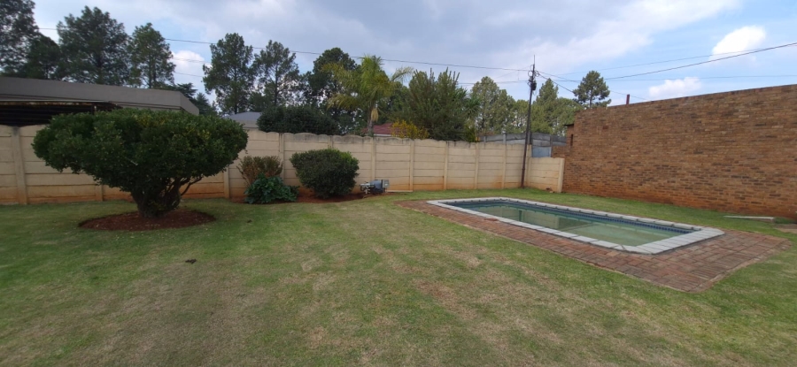4 Bedroom Property for Sale in Geduld Ext 1 Gauteng