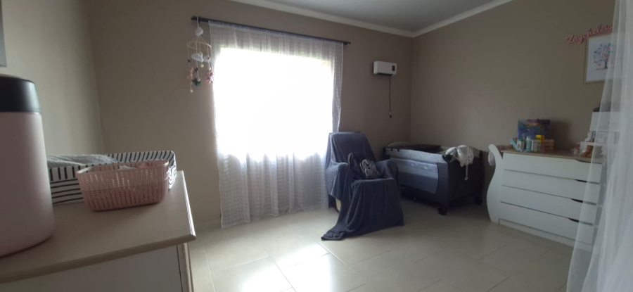 4 Bedroom Property for Sale in Geduld Ext 1 Gauteng