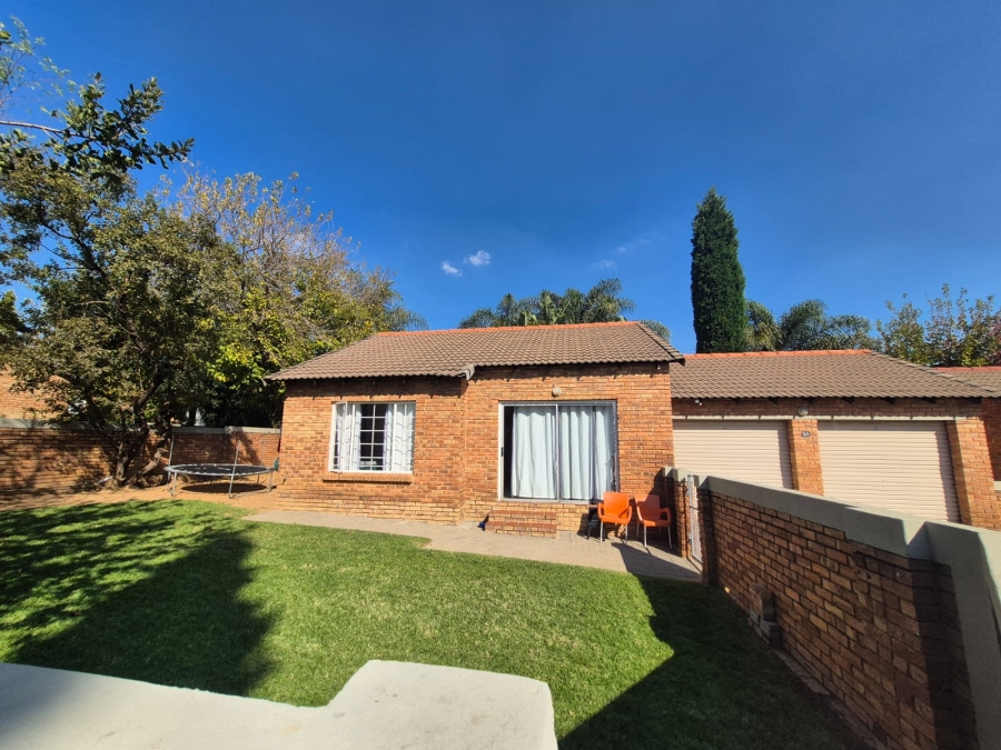 2 Bedroom Property for Sale in Kyalami Hills Gauteng