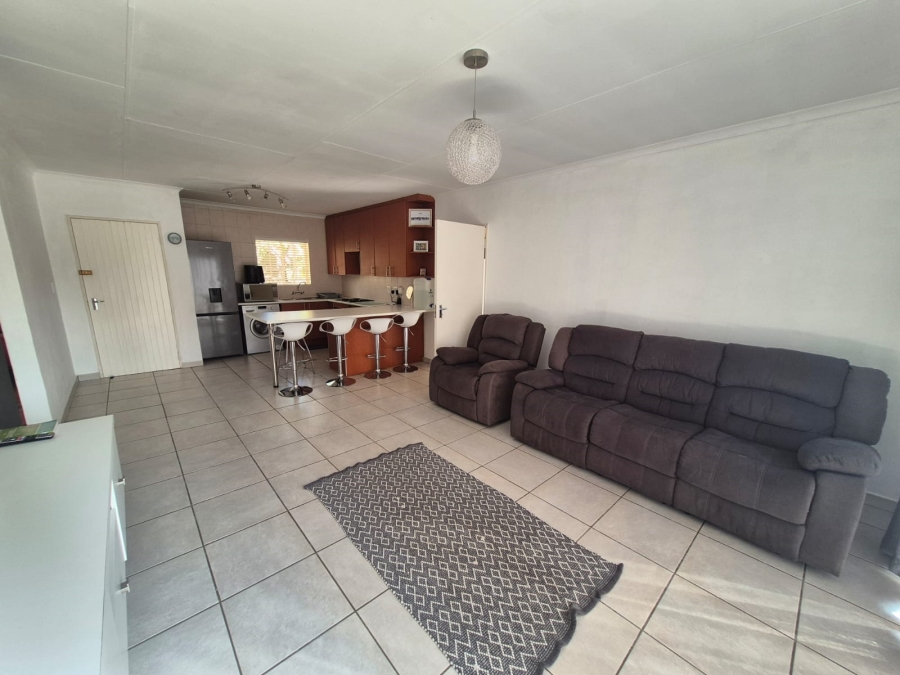 2 Bedroom Property for Sale in Kyalami Hills Gauteng