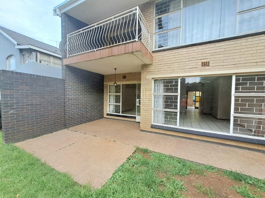 To Let 3 Bedroom Property for Rent in Three Rivers Gauteng
