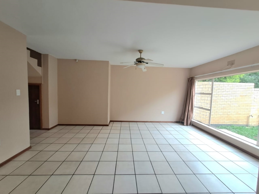 To Let 3 Bedroom Property for Rent in Three Rivers Gauteng
