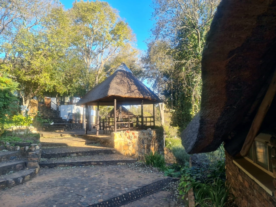 9 Bedroom Property for Sale in Vaaloewer Gauteng