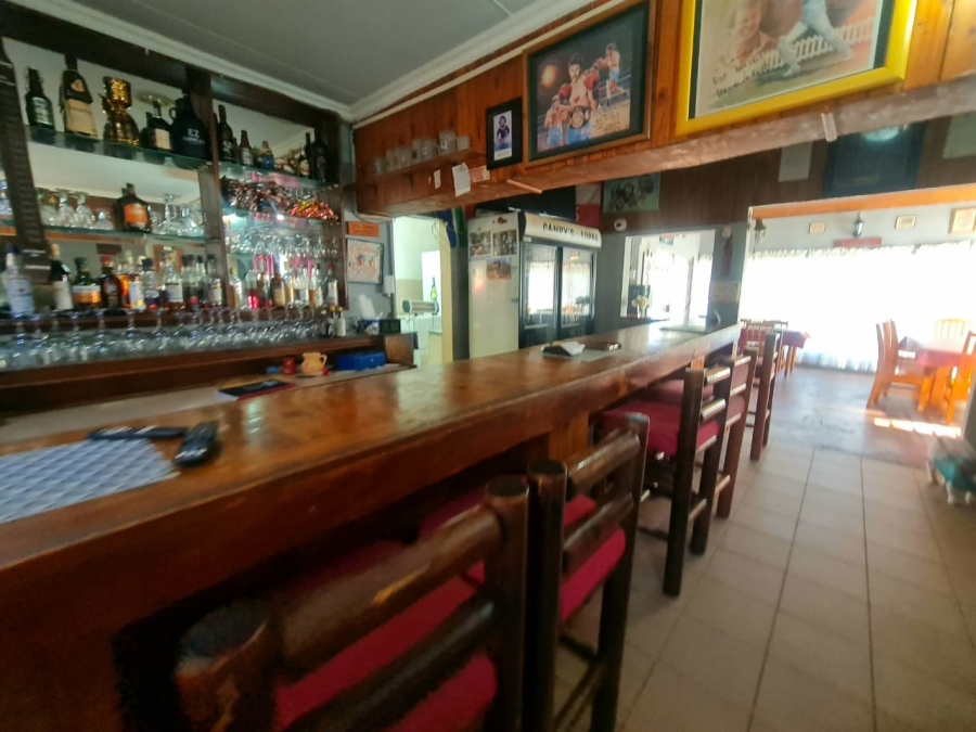 9 Bedroom Property for Sale in Vaaloewer Gauteng