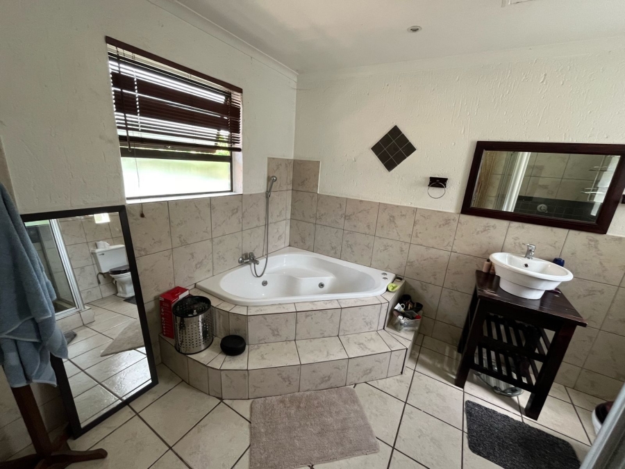 8 Bedroom Property for Sale in Dalpark Ext 1 Gauteng