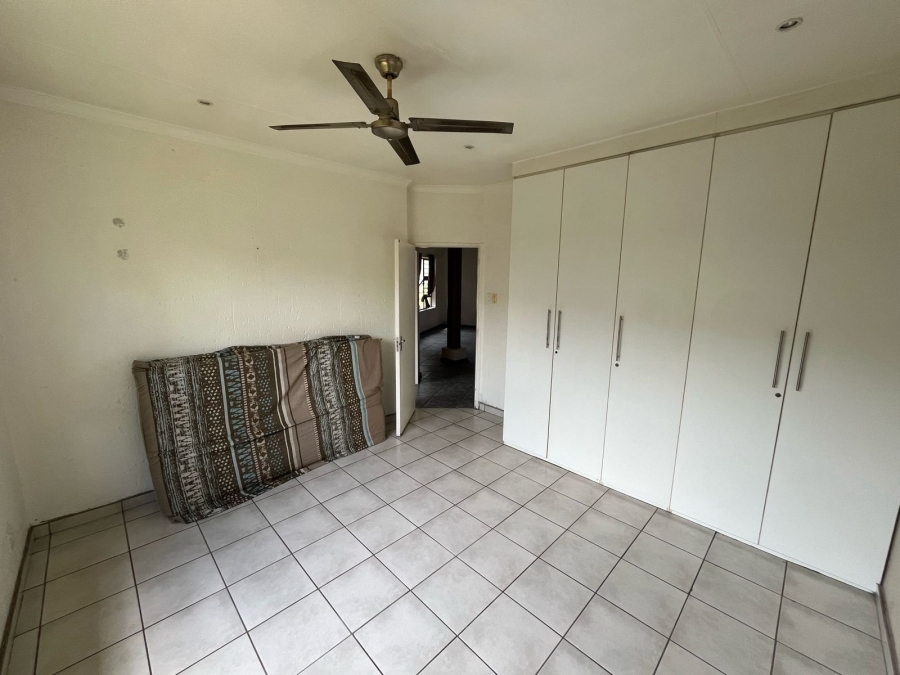 8 Bedroom Property for Sale in Dalpark Ext 1 Gauteng