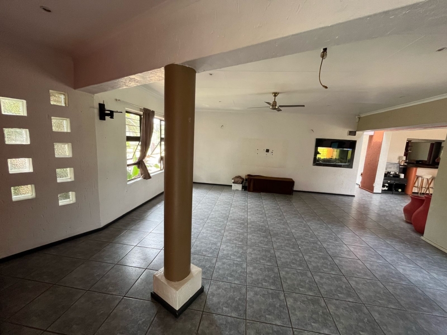 8 Bedroom Property for Sale in Dalpark Ext 1 Gauteng