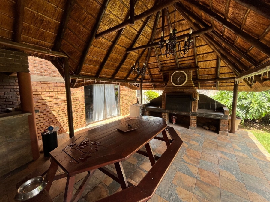 8 Bedroom Property for Sale in Dalpark Ext 1 Gauteng