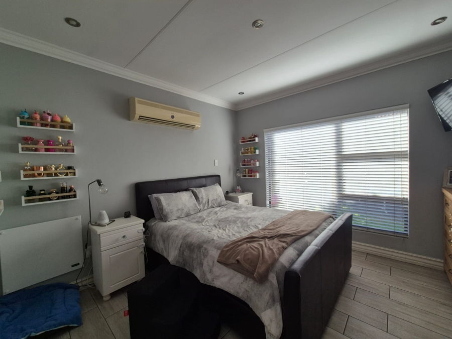 3 Bedroom Property for Sale in Vanderbijlpark SW 5 Gauteng