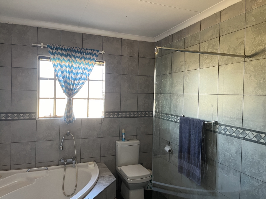 3 Bedroom Property for Sale in Benoni AH Gauteng