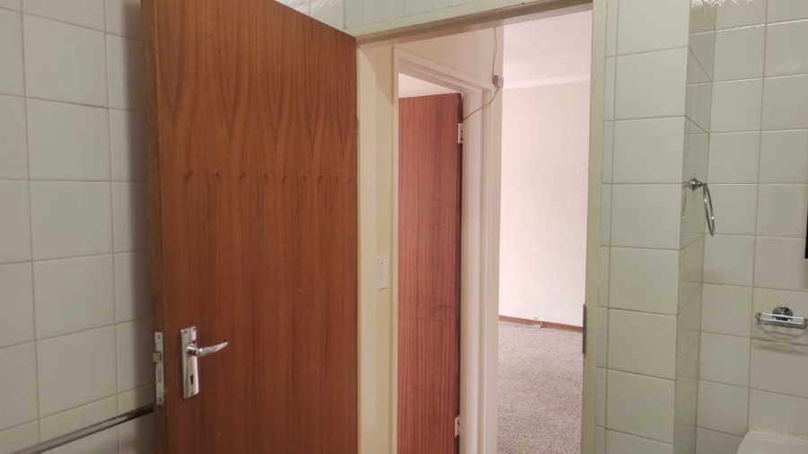 1 Bedroom Property for Sale in Sunair Park Gauteng