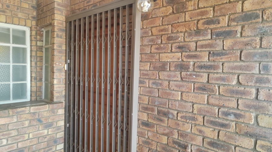1 Bedroom Property for Sale in Sunair Park Gauteng