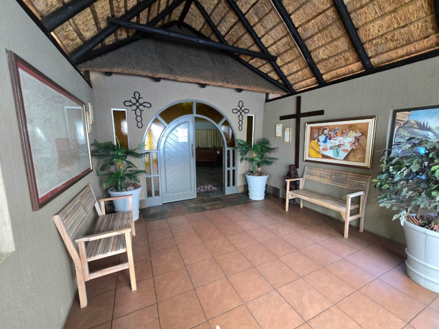 3 Bedroom Property for Sale in Mooilande Gauteng
