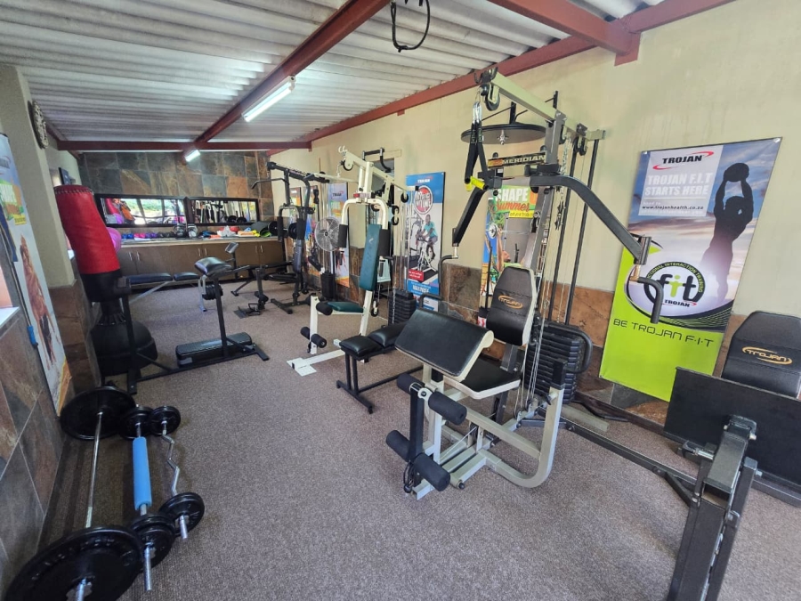 3 Bedroom Property for Sale in Mooilande Gauteng