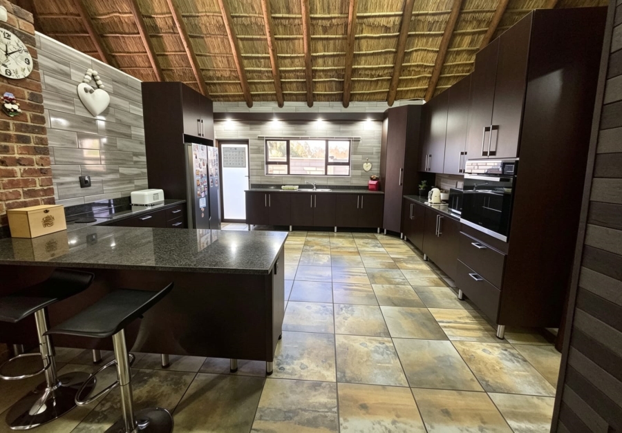 3 Bedroom Property for Sale in Mooilande Gauteng