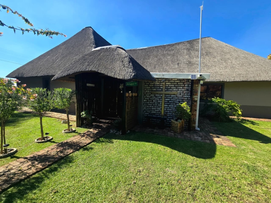 3 Bedroom Property for Sale in Mooilande Gauteng