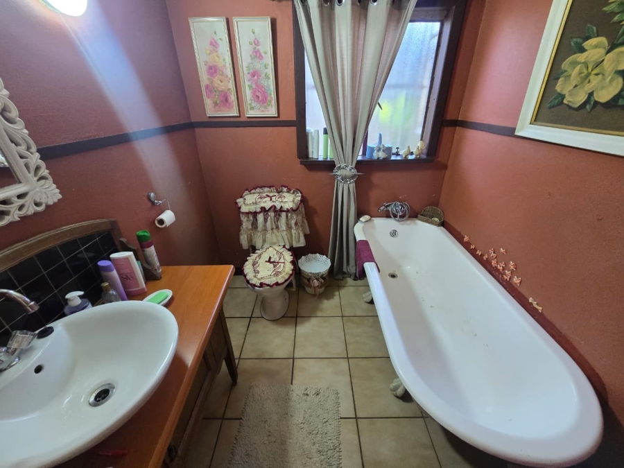 3 Bedroom Property for Sale in Mooilande Gauteng