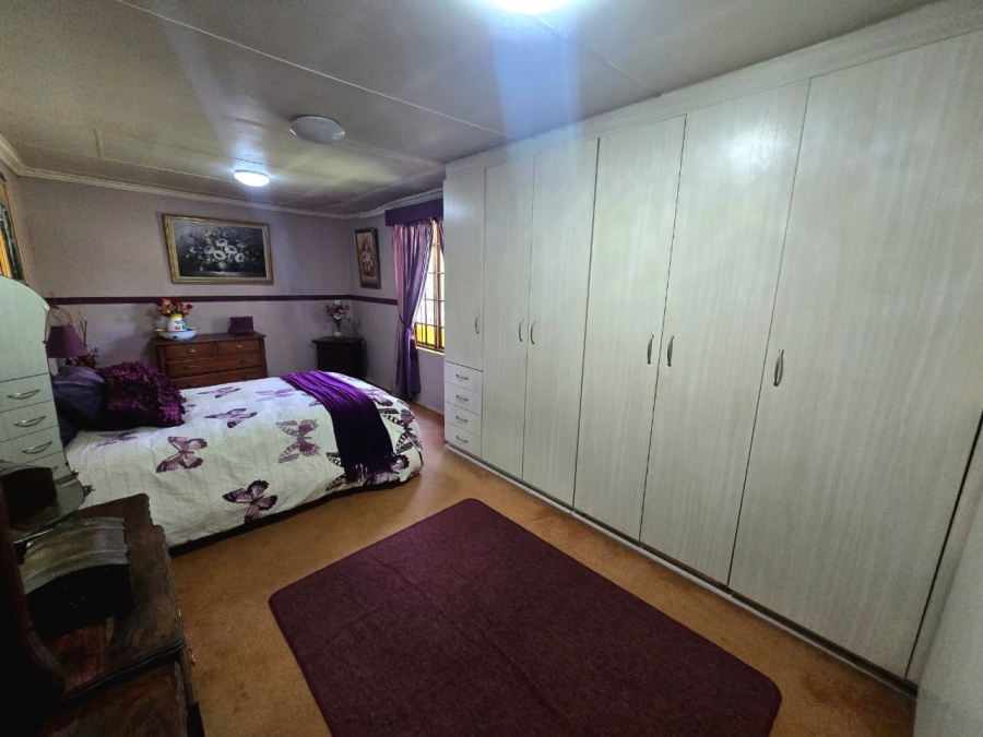 3 Bedroom Property for Sale in Mooilande Gauteng