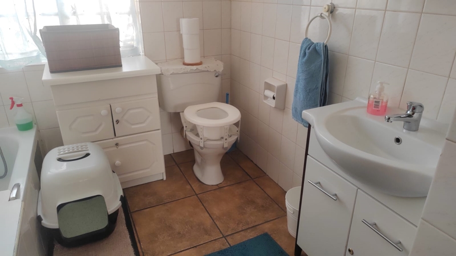 2 Bedroom Property for Sale in Sunair Park Gauteng