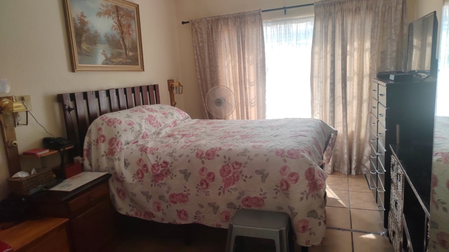 2 Bedroom Property for Sale in Sunair Park Gauteng