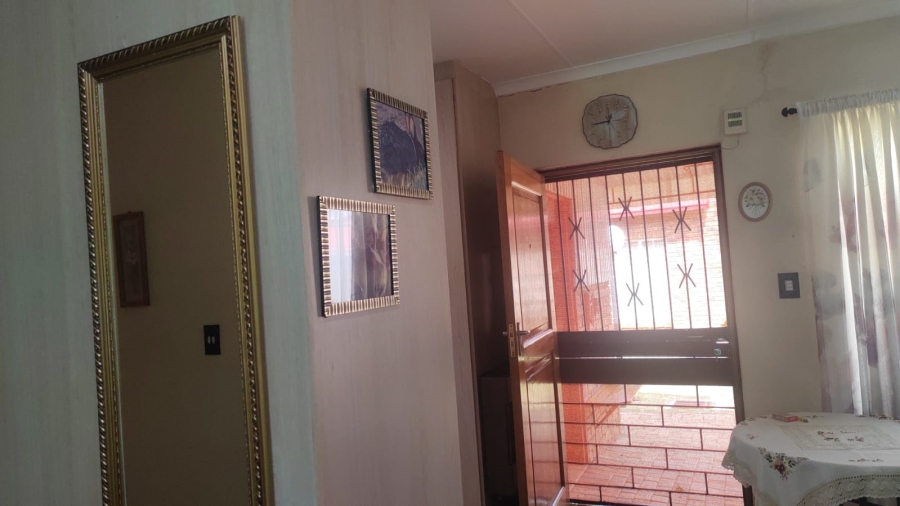 2 Bedroom Property for Sale in Sunair Park Gauteng