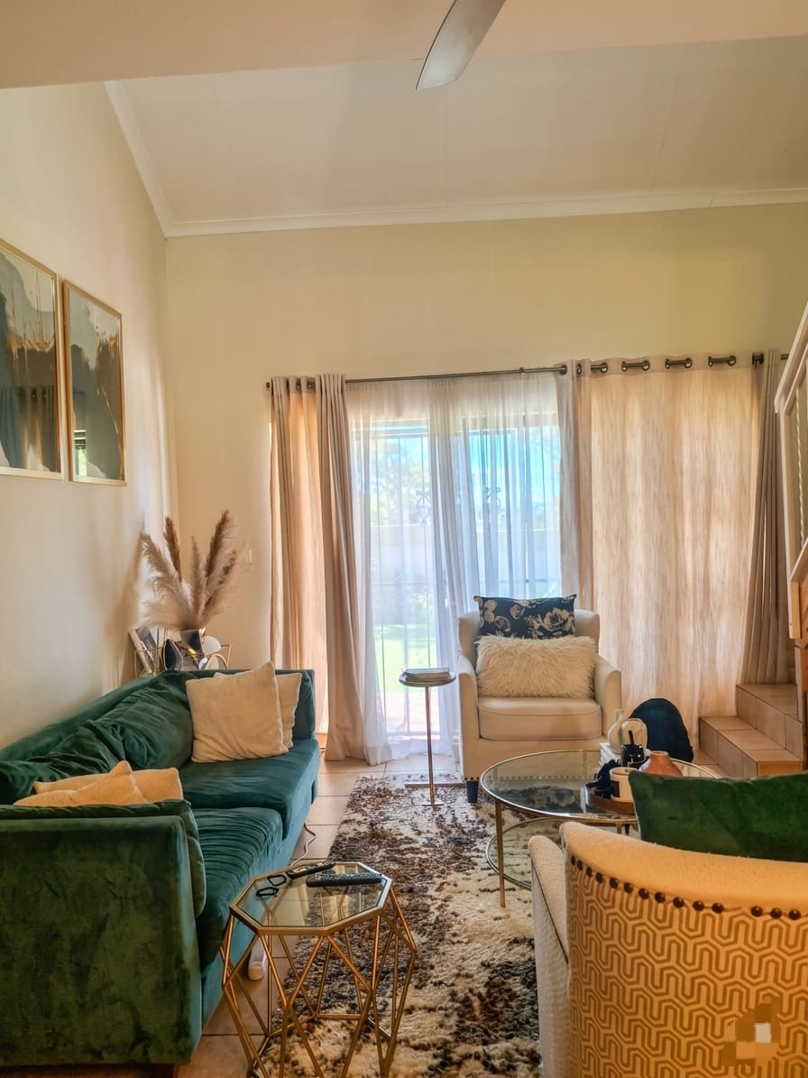 To Let 2 Bedroom Property for Rent in Broadacres Gauteng