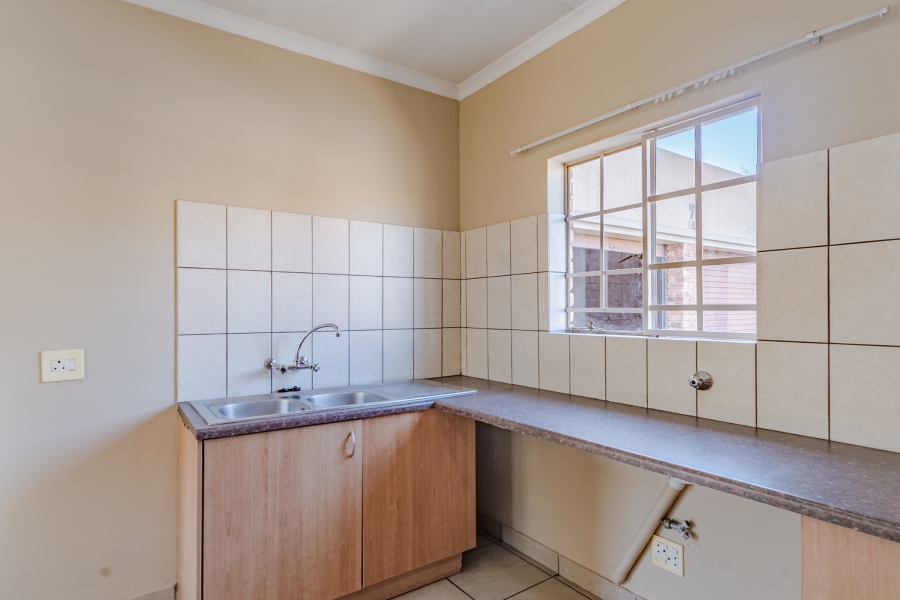2 Bedroom Property for Sale in Equestria Gauteng
