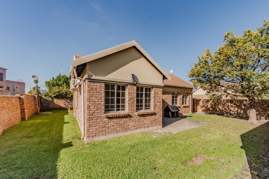 2 Bedroom Property for Sale in Equestria Gauteng
