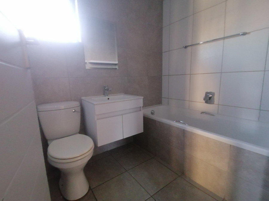 3 Bedroom Property for Sale in Lotus Gardens Gauteng