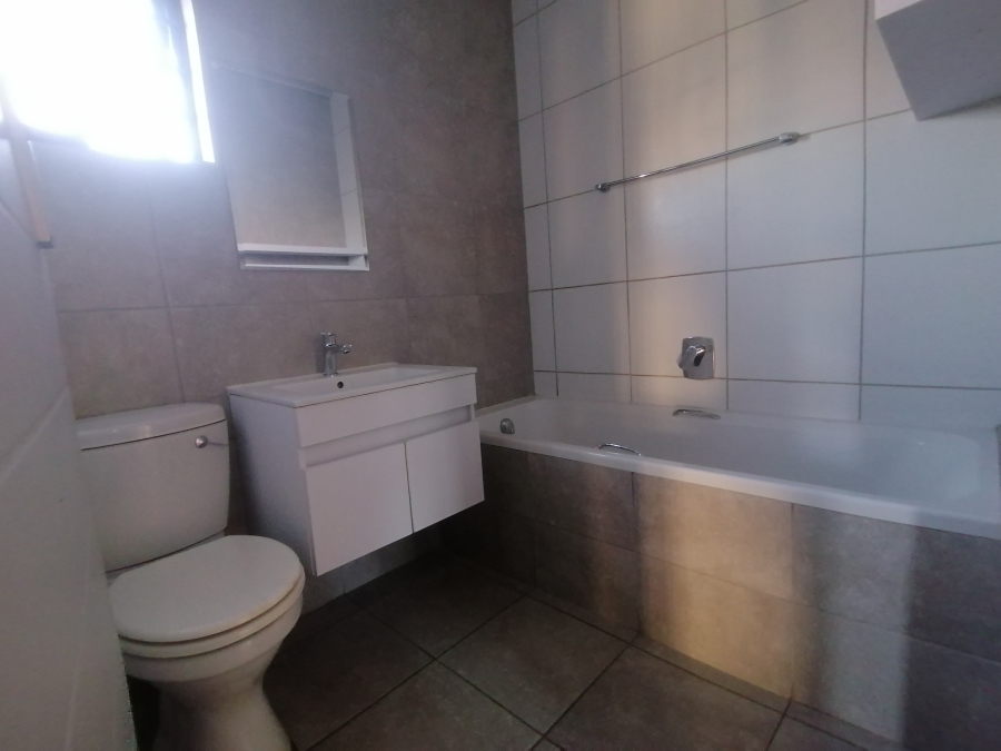 3 Bedroom Property for Sale in Lotus Gardens Gauteng