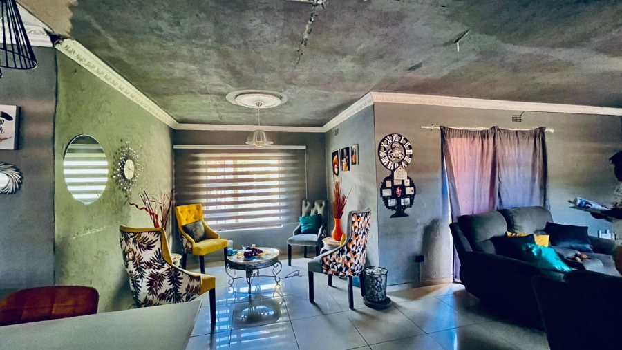 3 Bedroom Property for Sale in Crystal Park Gauteng