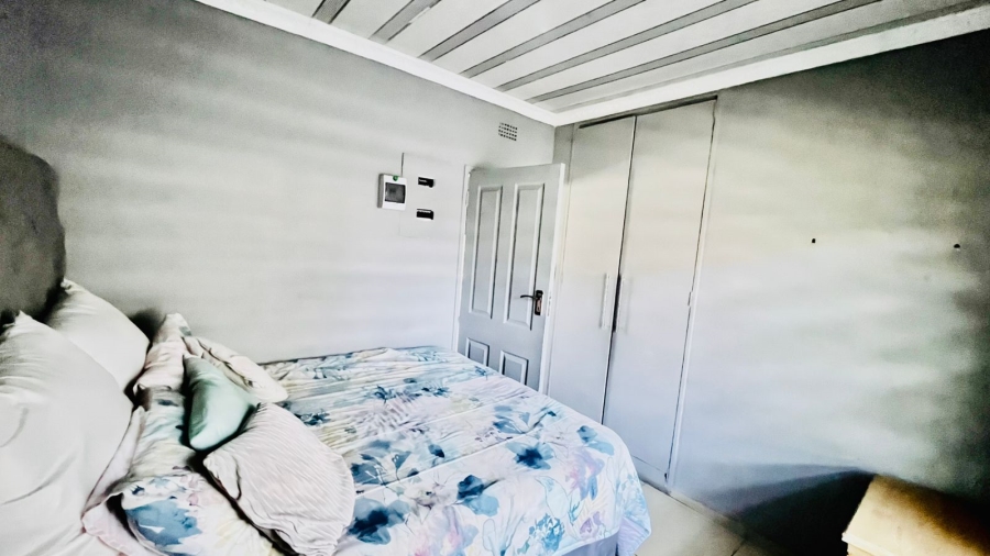 3 Bedroom Property for Sale in Crystal Park Gauteng