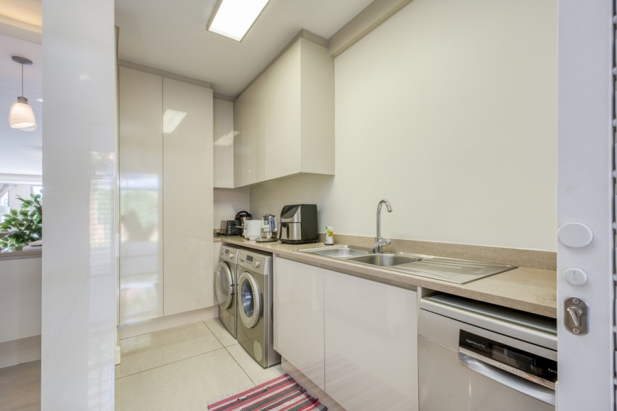 To Let 3 Bedroom Property for Rent in Craighall Gauteng