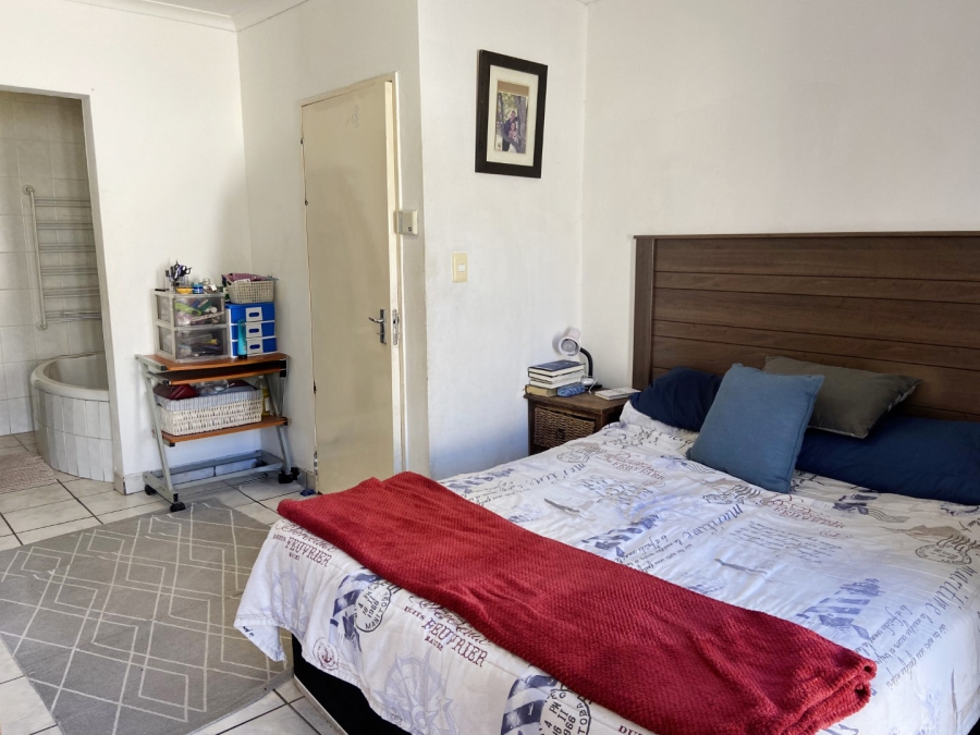 3 Bedroom Property for Sale in Albertville Gauteng