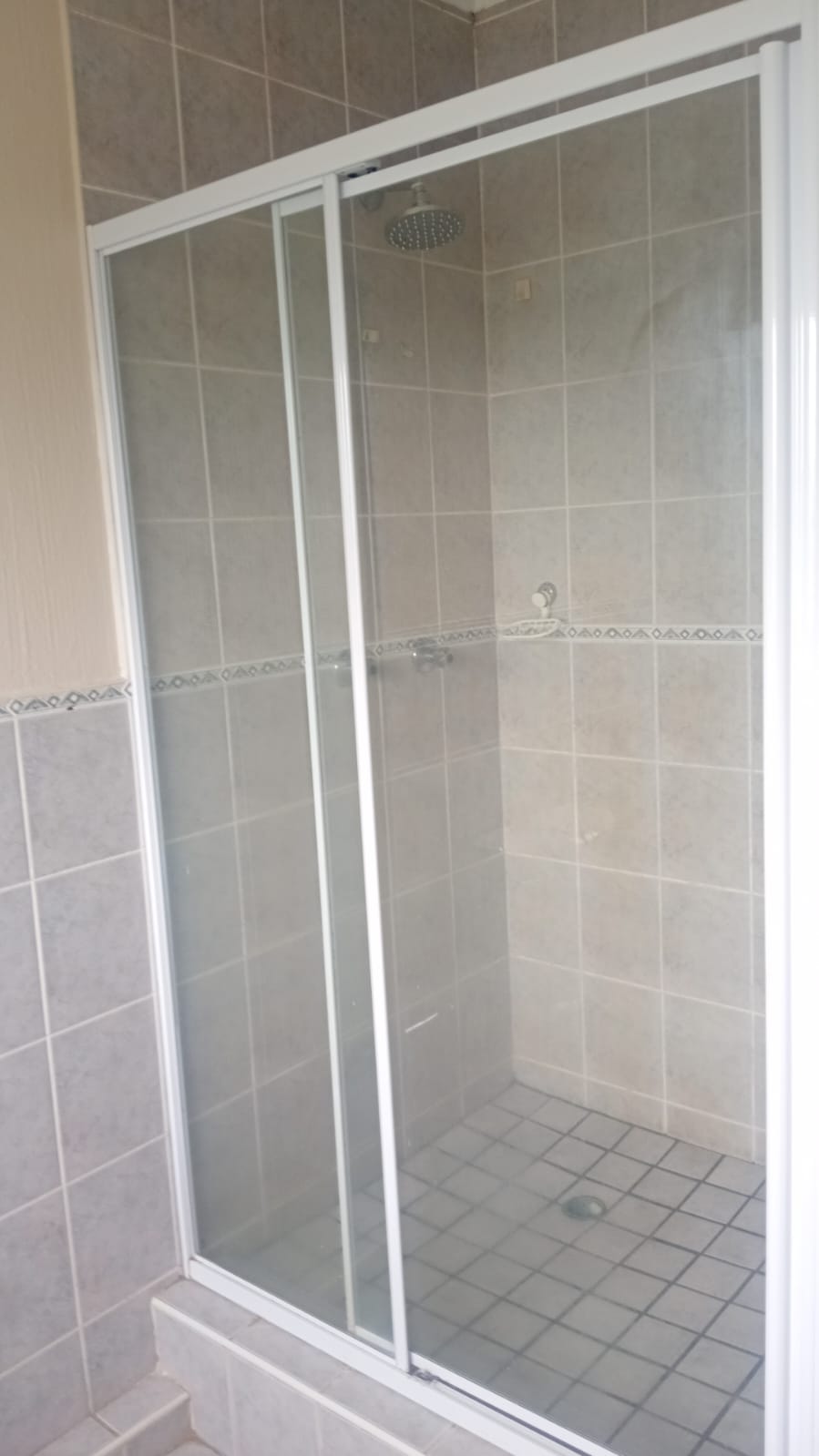 To Let 3 Bedroom Property for Rent in Allens Nek Gauteng