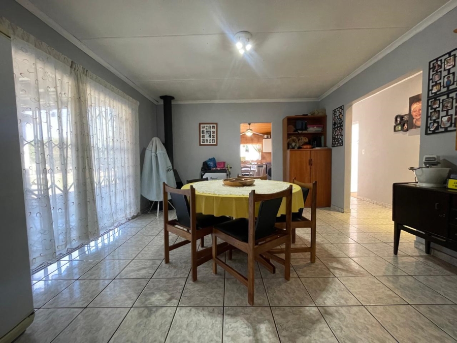 7 Bedroom Property for Sale in Hillside Gauteng