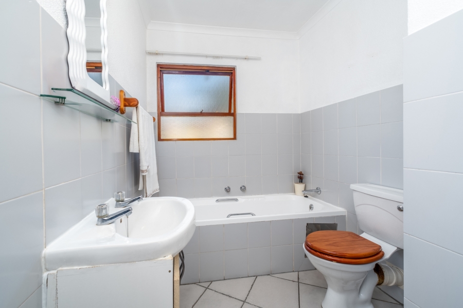 2 Bedroom Property for Sale in Sundowner Gauteng