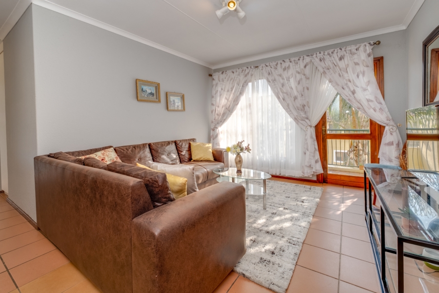 2 Bedroom Property for Sale in Sundowner Gauteng