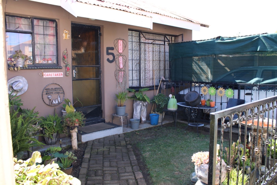 9 Bedroom Property for Sale in Nigel Gauteng