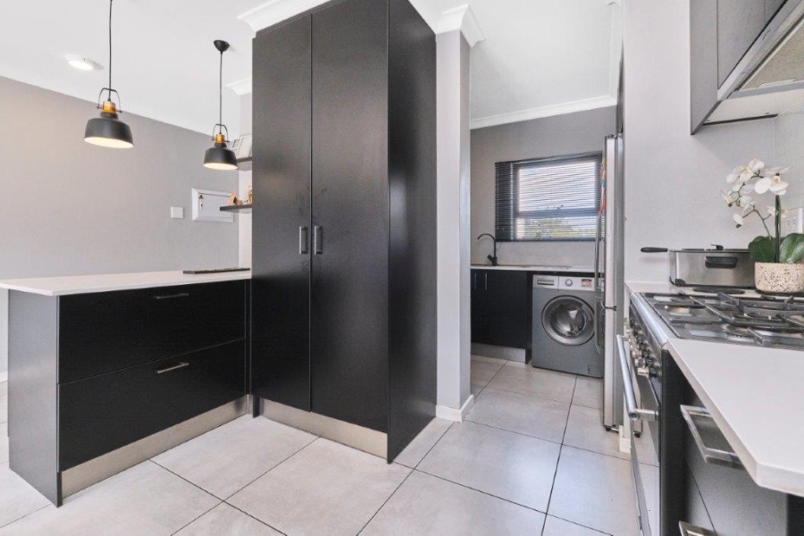 2 Bedroom Property for Sale in Ferndale Gauteng