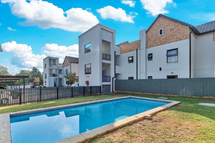 2 Bedroom Property for Sale in Ferndale Gauteng