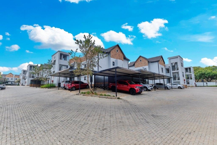 2 Bedroom Property for Sale in Ferndale Gauteng