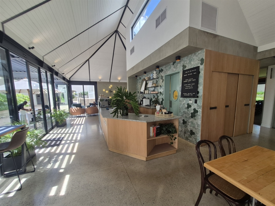 To Let Commercial Property for Rent in Hyde Park Gauteng