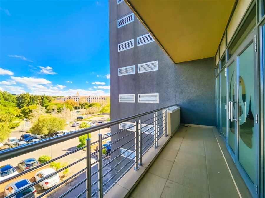To Let Commercial Property for Rent in Magaliessig Gauteng