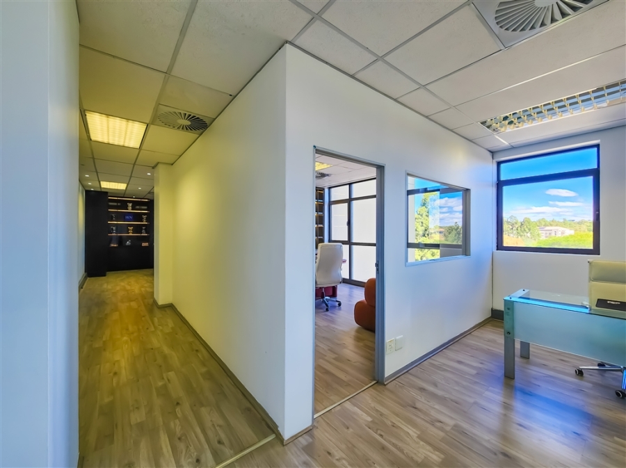 To Let Commercial Property for Rent in Magaliessig Gauteng