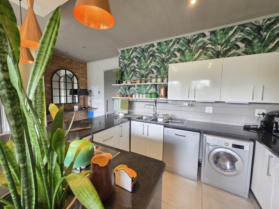 2 Bedroom Property for Sale in Hazelwood Gauteng